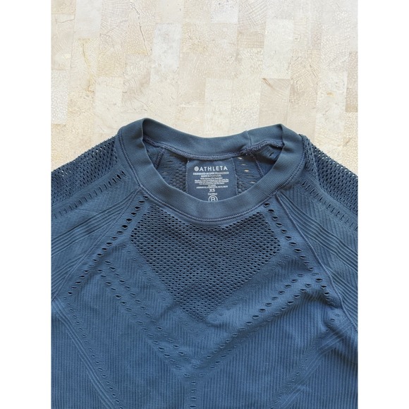 ATHLETA Oxygen Long Sleeve Activewear Top Nordic Teal Yoga Breathable Size XS - Picture 7 of 9
